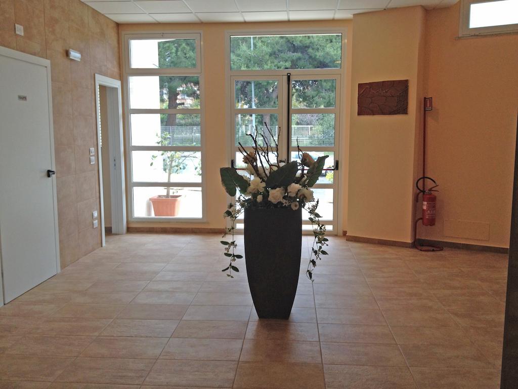 Hotel Residence Thalassa เรจโจ ดี คาลาเบีย ภายนอก รูปภาพ